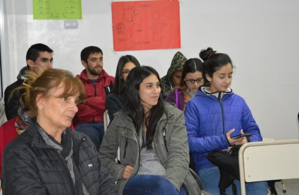 El INTA realizó charla en el instituto Técnico de Mina Clavero