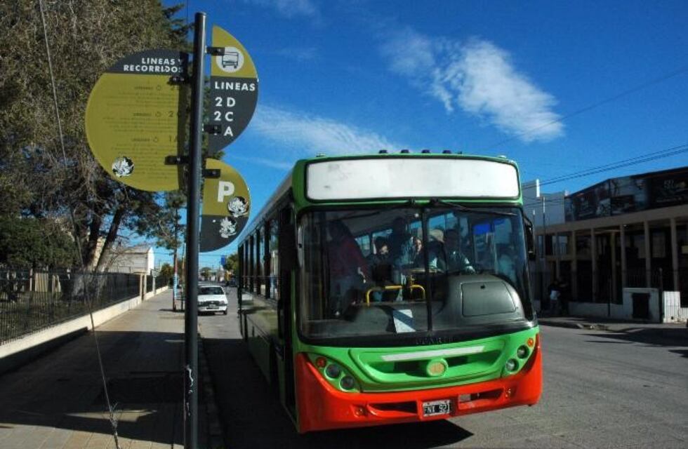 Agregaron nuevos recorridos de una línea de colectivos en El Cóndor