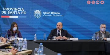 El mandatario provincial y la funcionaria compartirán el encuentro con Marcelo Sain. (@omarperotti)