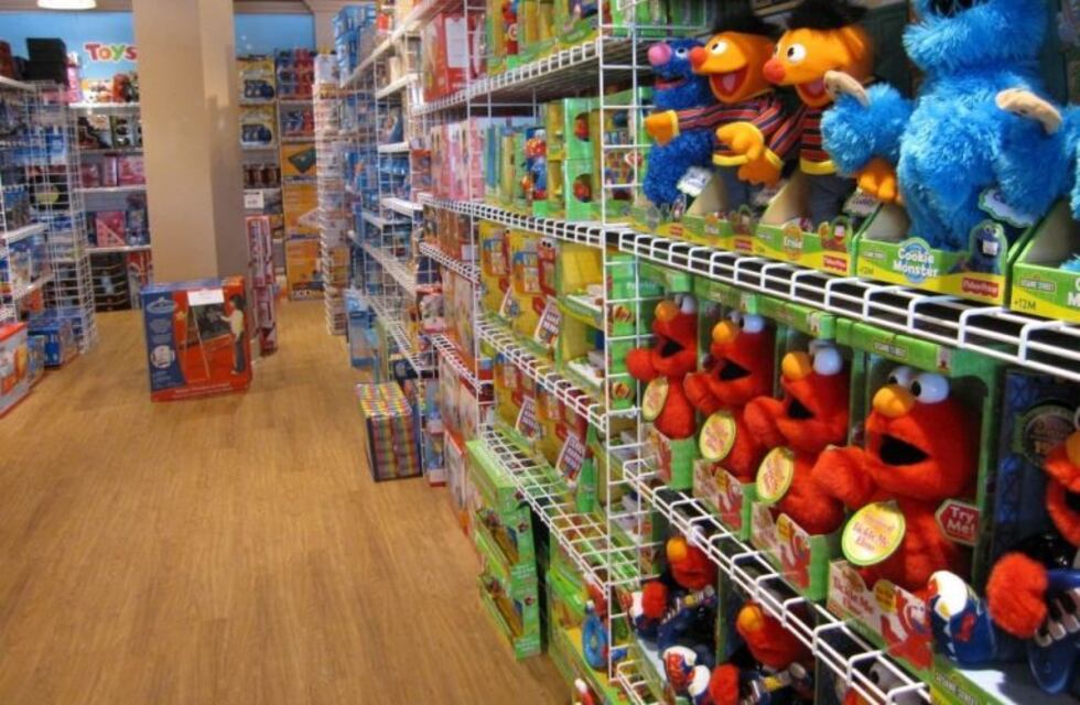 Un día del niño marcado por el dólar: Cayeron las ventas minoristas