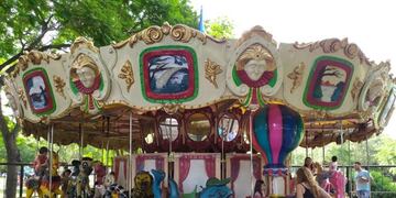 Las calesitas retomaron su actividad tras ocho meses