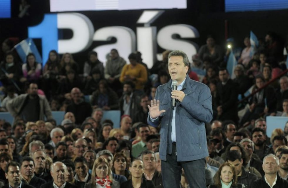 Massa: "El domingo ni Macri ni Cristina, Argentina"