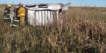 Despistó una camioneta en la Ruta 3: hay dos heridos