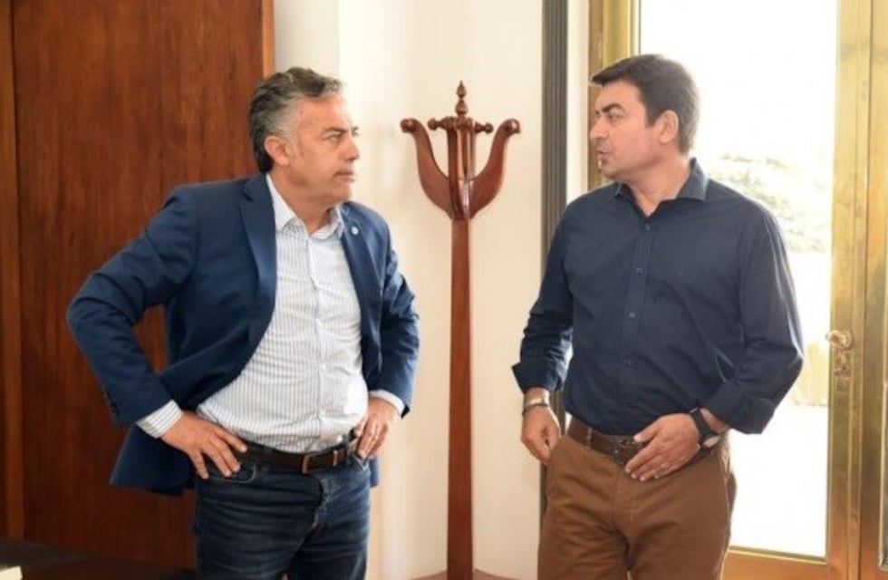 Alfredo Cornejo y Omar De Marchi apuntaron contra el Gobierno Nacional por la vacunación vip