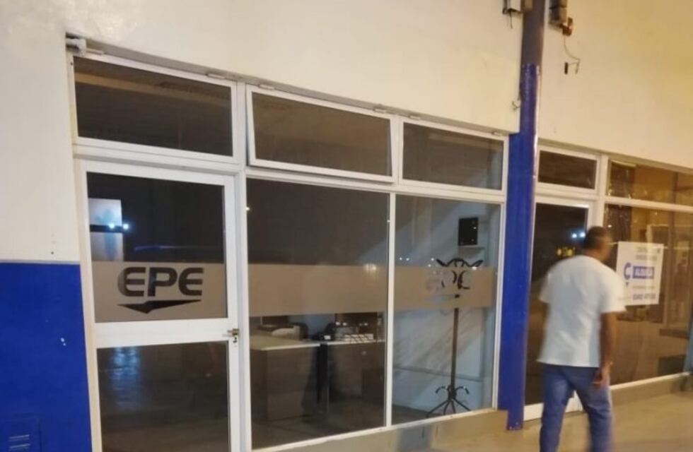 Cerró la oficina comercial de la EPE en la terminal de ómnibus