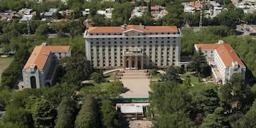 Asueto por las Fiestas de Fin de Año de la Administración Pública de Mendoza/Archivo