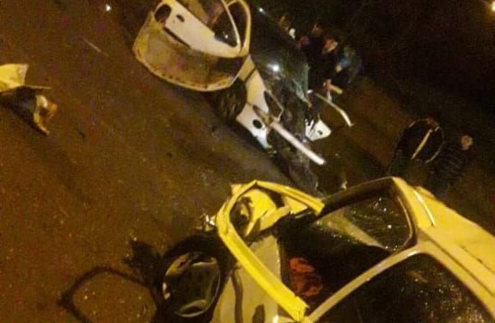 Choque frontal durante esta madrugada dejó como saldo un fallecido tras el impacto