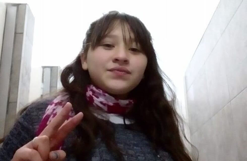 Desesperada búsqueda de una joven de 13 años desaparecida de barrio San Vicente