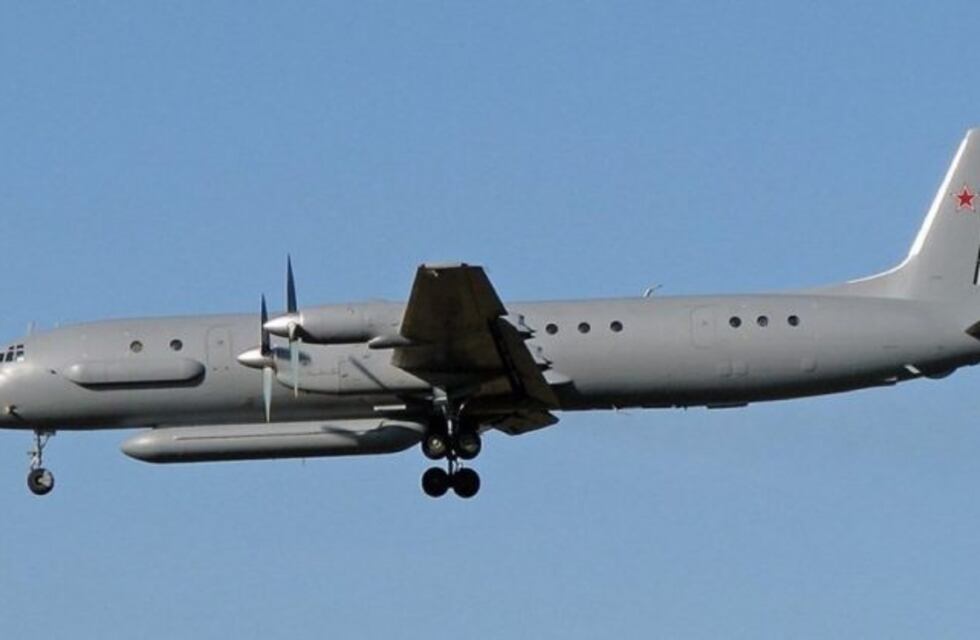 Un avión ruso con 15 soldados fue derribado por error en Siria