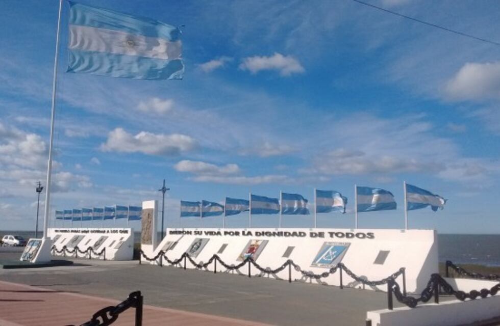 "Me encuentro con este pueblo delante mío y el pecho se me llena de orgullo", dijo Ferreiro