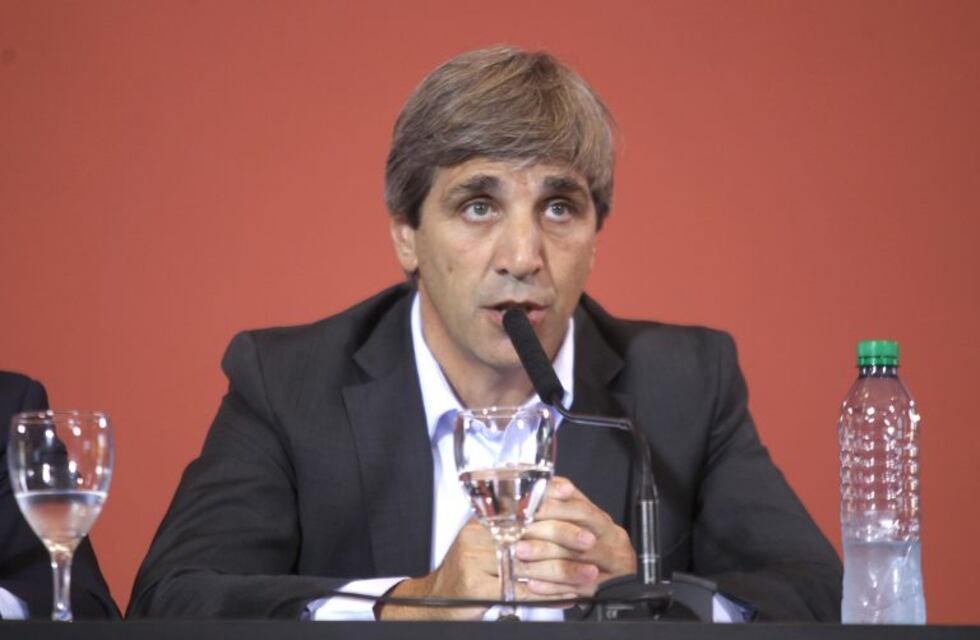 El Gobierno tomó $70 mil millones en el bono a un año