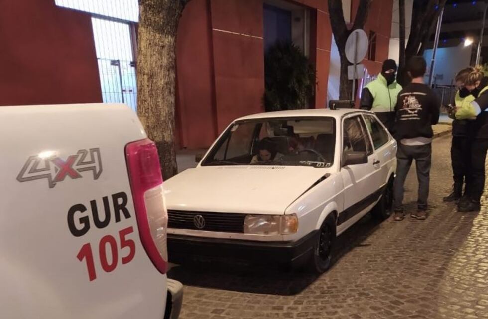 Venía manejando con el doble de alcohol en sangre de lo permitido y lo detuvieron