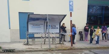 Alta Gracia: colocaron una nueva garita en la parada del Transporte Público de Colectivos