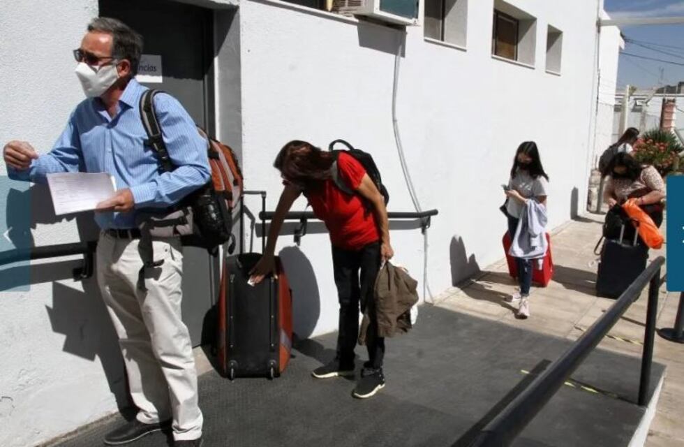 Después de siete meses, volvieron los vuelos comerciales a San Juan