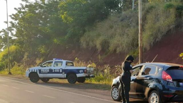 Operativo policial: tres motocicletas retenidas y 10 actas de infracción labradas en Oberá