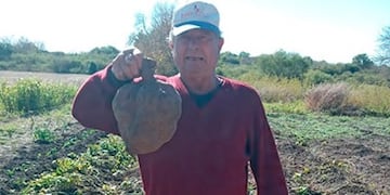 Felipe Mildenberger vive en la zona rural de Villa Urquiza