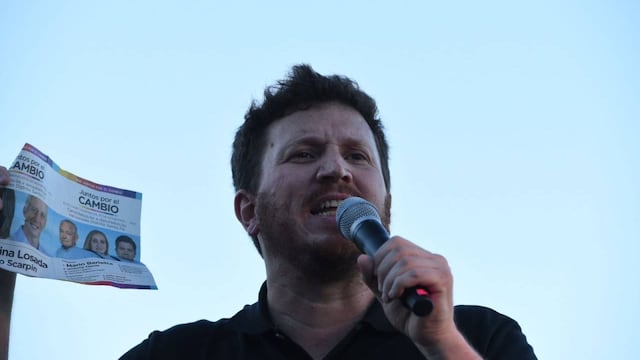 El rosarino de 44 años anticipó que no acompañarán el acuerdo con el FMI si no hay consenso en el oficialismo.