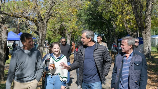 La Feria Periurbana vivió un domingo especial por el Día del Trabajador