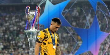 Lautaro Martínez no logró coronar su gran año con el título en la Champions League (AP Photo/Martin Meissner).