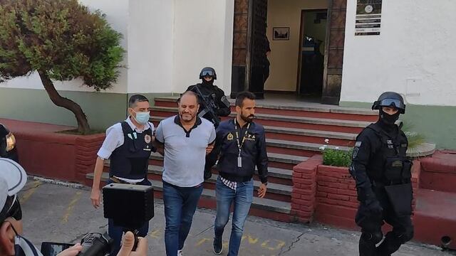 Este martes, Cositorto fue trasladado por tierra desde Buenos Aires a Córdoba. (Prensa Policía)