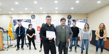 Gobierno entregó certificados de cursos de capacitación y formación laboral