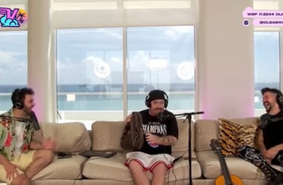 Migue Granados se sorprendió por el morral de Camilo y le lanzó una desopilante frase: “Mirá este...”