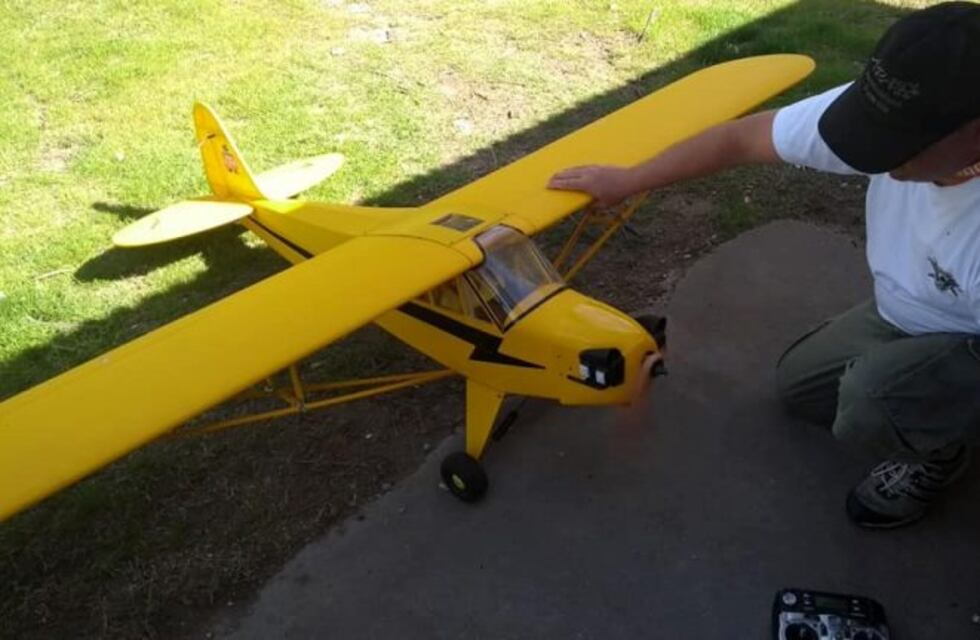 Rosales vuela el 8 y 9 de Diciembre