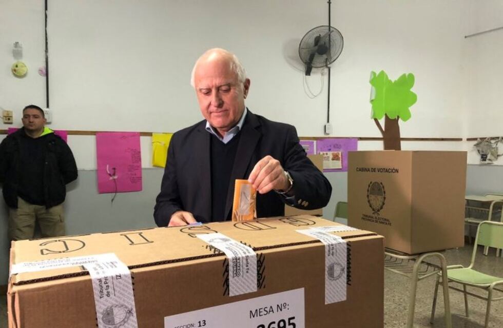 Lifschitz votó y dijo que avisaron "temprano" a la Nación sobre el apagón