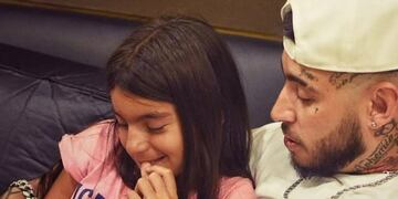 Ulises Bueno compartió momentos de la grabación de su nuevo material junto con su hija Alma\u002E