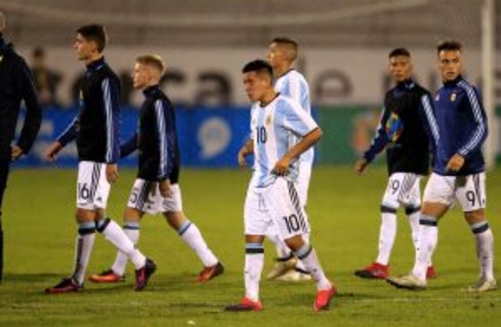 La Selección Sub 20 llegó a Quito donde disputará el hexagonal final del Sudamericano