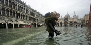 Al menos dos muertos y graves daños por inundación récord en Venecia\u002E (EFE)