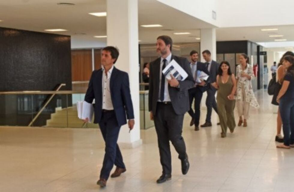 Imputaron al abogado y a la mano derecha de Esteban Alvarado