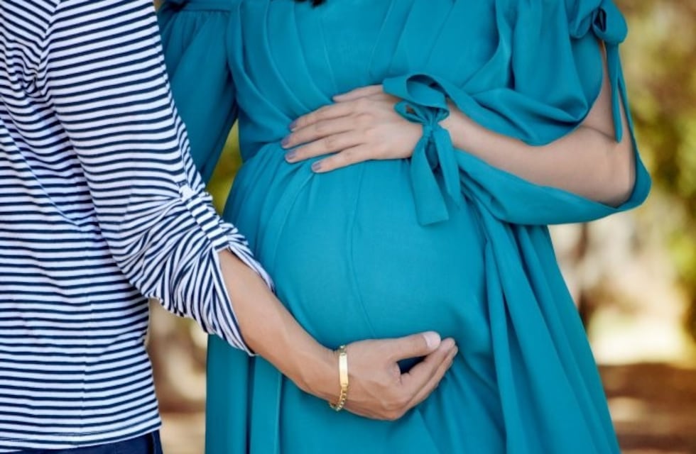 Otorgaron una licencia por maternidad a una mujer no gestante