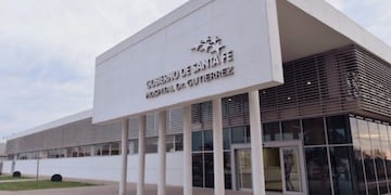 La paciente estaba alojada en el Hospital Gutiérrez\u002E (@gobsantafe)