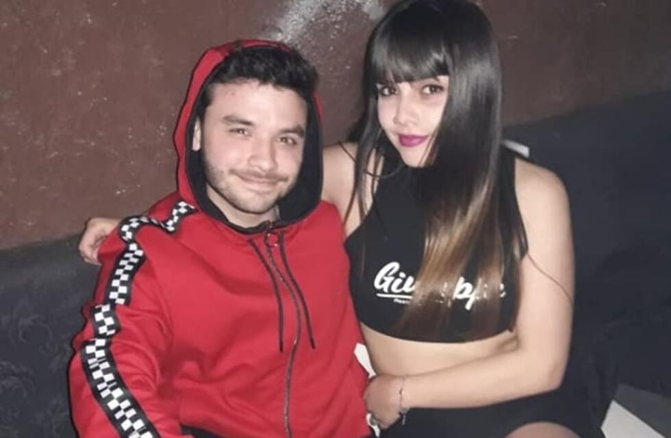 Agustín Casanova visitó San Juan y se mostró muy cerca de una fan