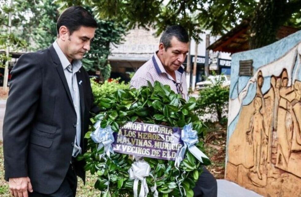 Con una ofrenda floral, Eldorado recordó a los veteranos y caídos en Malvinas