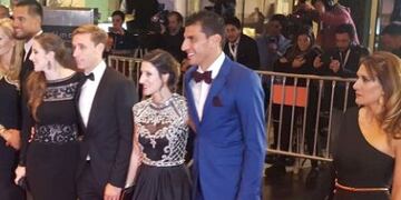 El Patón Guzmán sorprendió a todos con su look\u002E