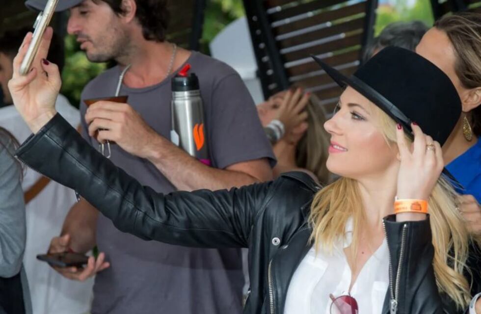 La estrella de Vikingos, Katheryn Winnick, paseó por Buenos Aires con amigas