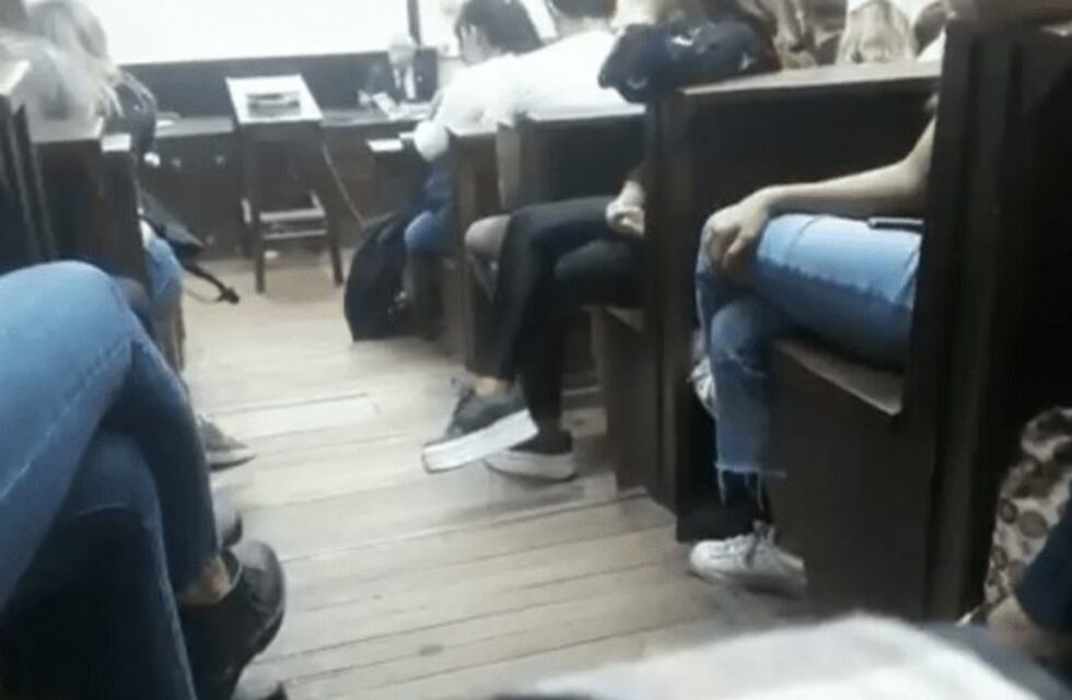 Una estudiante de la UBA increpó en plena clase a un profesor señalado por acosar alumnas
