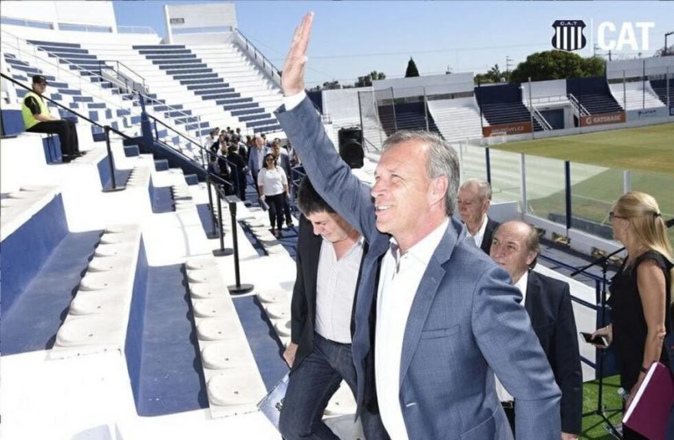 Fassi en conferencia este viernes; ¿con un  anuncio importante?