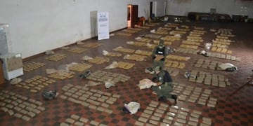 Casi una tonelada de marihuana secuestrada por Gendarmería Nacional en Santa Ana\u002E