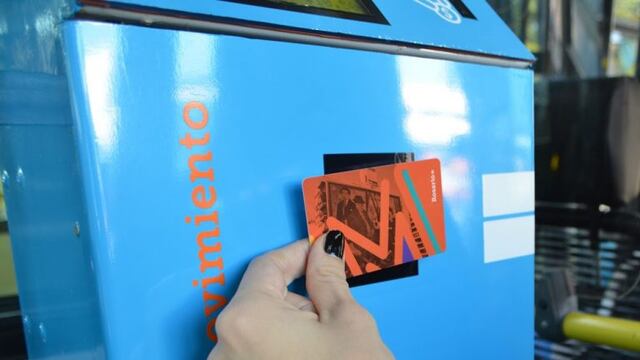 Máquina canceladora de boleto de colectivo de Rosario