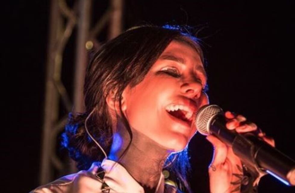 Candelaria Tinelli cantó un tema de Fito Páez y la rompió en Instagram