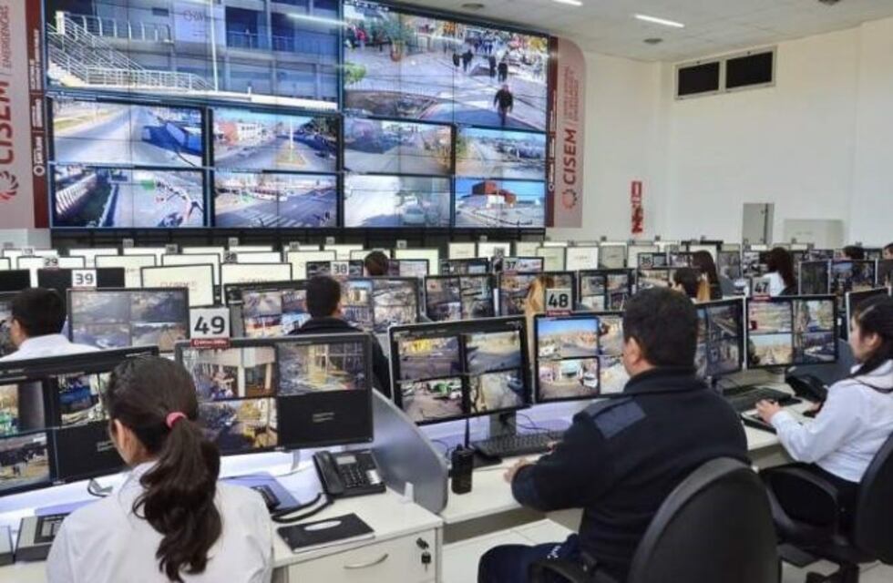 Instalarán 350 cámaras de seguridad en los barrios más populosos de San Juan