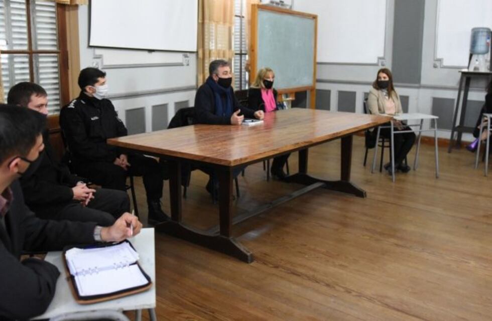 Avanzan las estrategias conjuntas para contener problemáticas de niñez y adolescencia