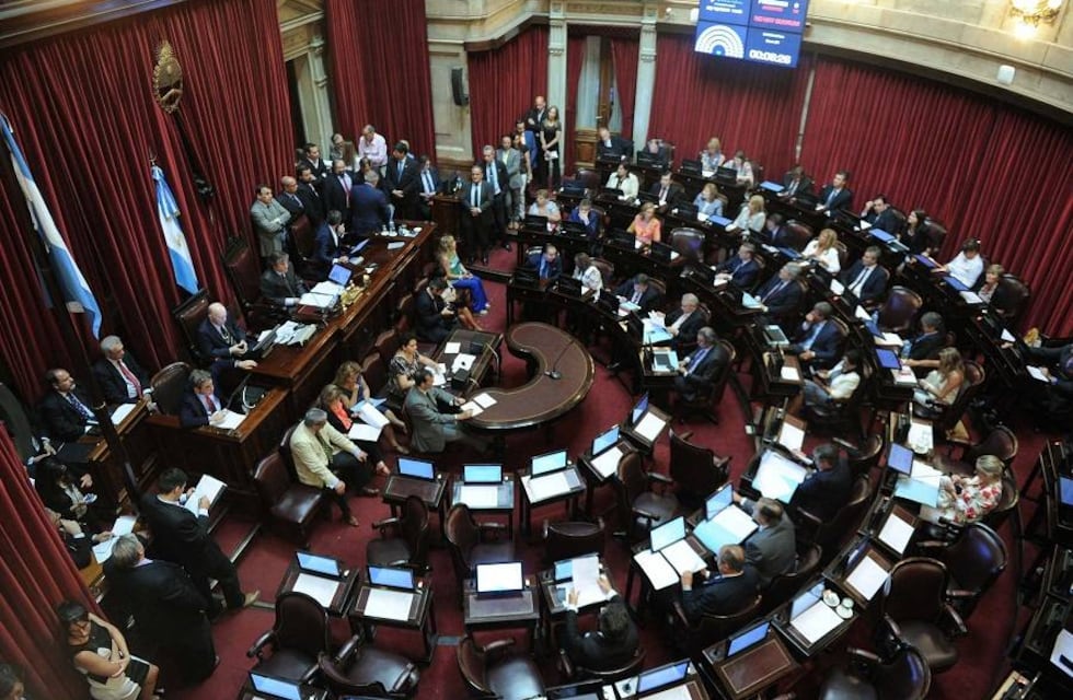 Una insólita discusión en el Senado por denuncias sobre dónde se debe sentar cada representante