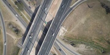 Nuevos tramos de la avenida Circunvalación de tres manos se habilitaron este viernes\u002E