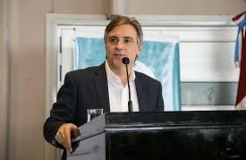 Llaryora envió al Concejo el proyecto de emergencia económica municipal