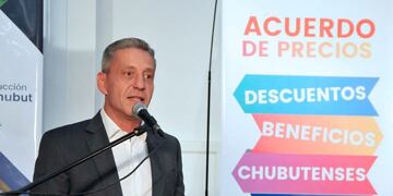 El gobernador Mariano Arcioni\u002E
