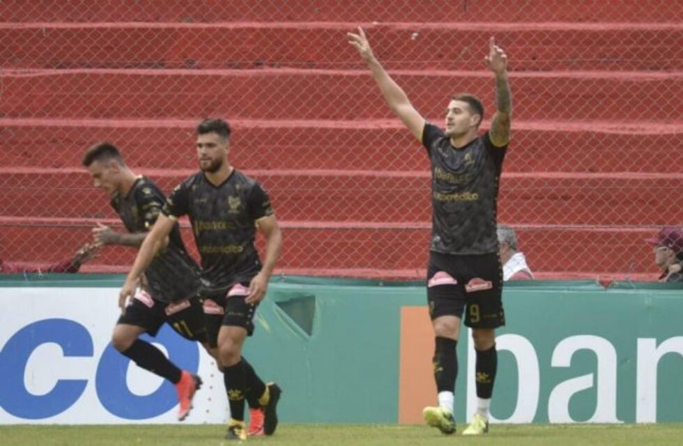 El goleador Pablo Vegetti quiere más: "Hay que ganar los partidos que quedan"